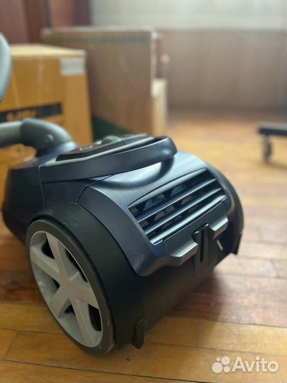 Пылесос Philips