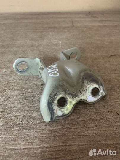 Петля двери передней левой Picanto