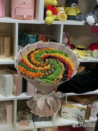 Съедобные букеты из сухофруктов