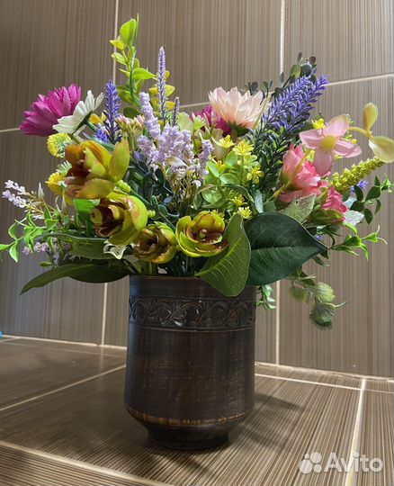 Композиции из искусственных цветов