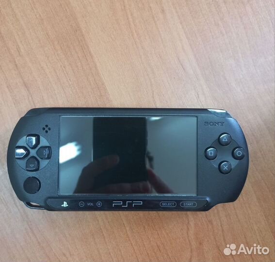 Sony PSP E1008 2C прошитая 16гб 24 игры (016314)