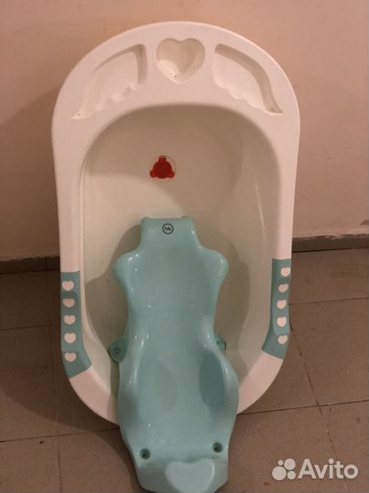 Ванночка для купания с горкой