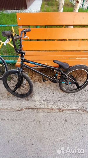 Трюковой велосипед BMX