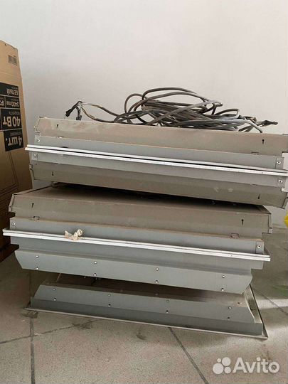 Светильник потолочный в армстронг