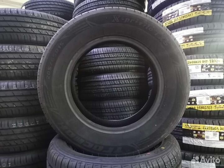Tracmax X-Privilo TX5 205/65 R15 94H