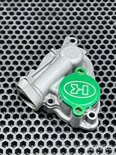 Крышка помпы Kawasaki KX 250F 2010-2011