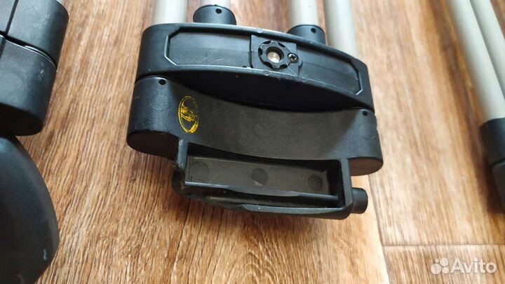 Ноги от штатива Vinten