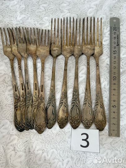 Продаю мельхиоровые столовые приборы