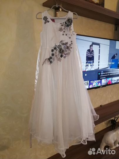 Платье нарядное для девочки