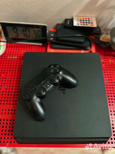 Sony playstation 4 slim 1tb 2 геймпада