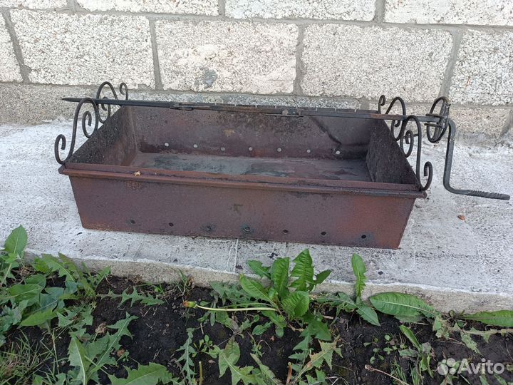 Мангал с вертелом