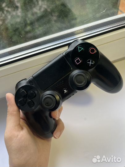 Sony playstation 4 1tb (PS4)