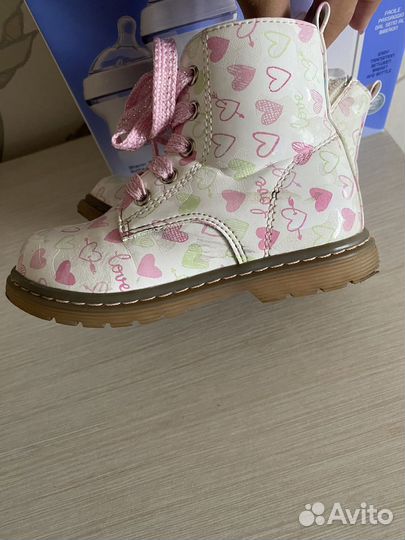 Ботинки для девочки