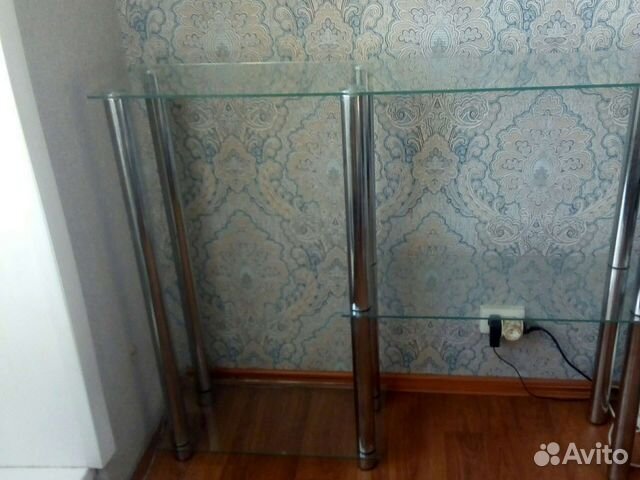 Стеклянная полка