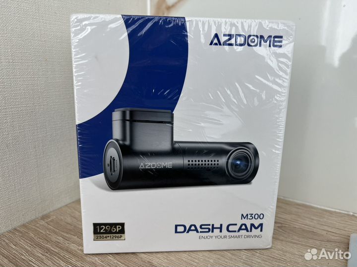 Видеорегистратор azdome