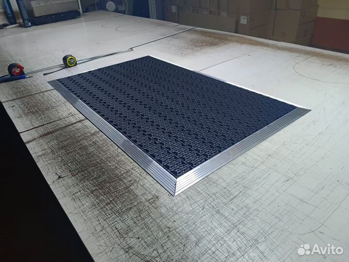 Алюминиевый порог