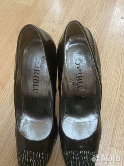 Туфли женские 38 размер натуральная кожа италия