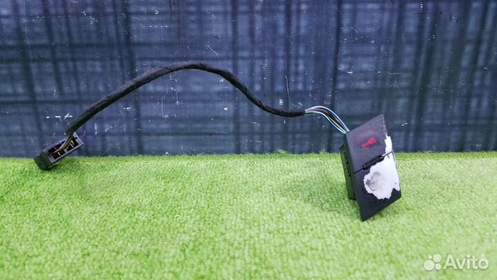 Кнопка центрального замка Audi A6 C5 ASN 2003