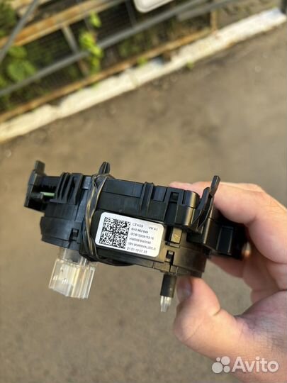 Подрулевой блок volkswagen 5K0953549