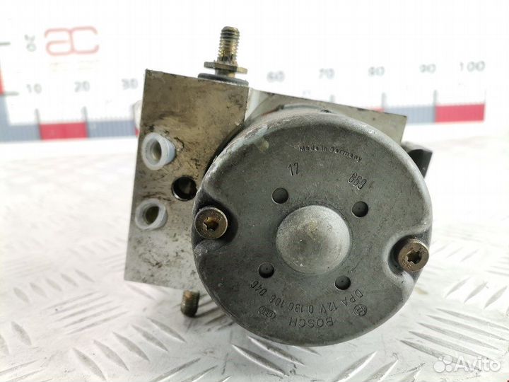 Блок ABS для Volkswagen Passat 5 8E0614111AB