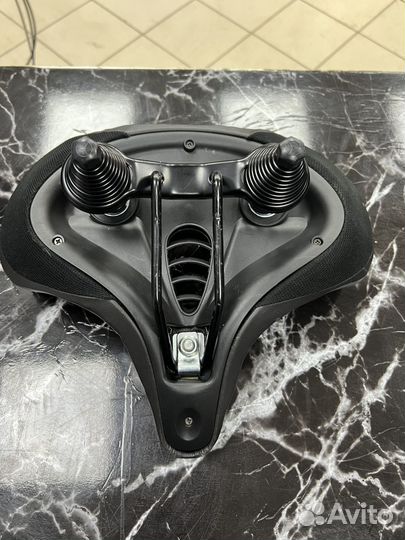 Седло велосипедное West Biking