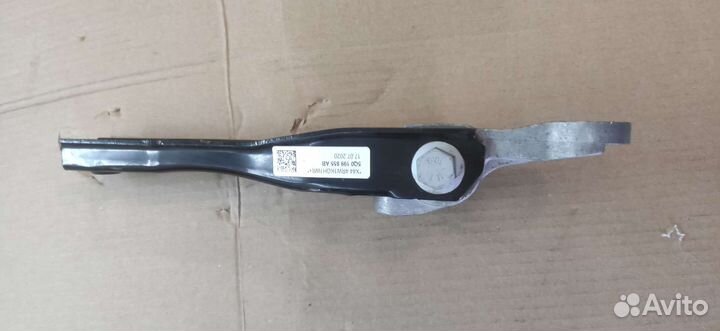 Опора двигателя Volkswagen 5Q0199855AB