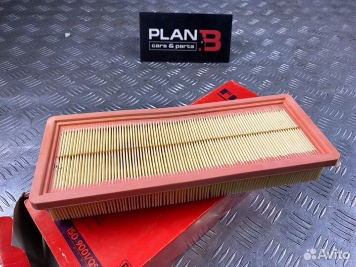 Фильтр воздушный двигателя Filtron Ap043