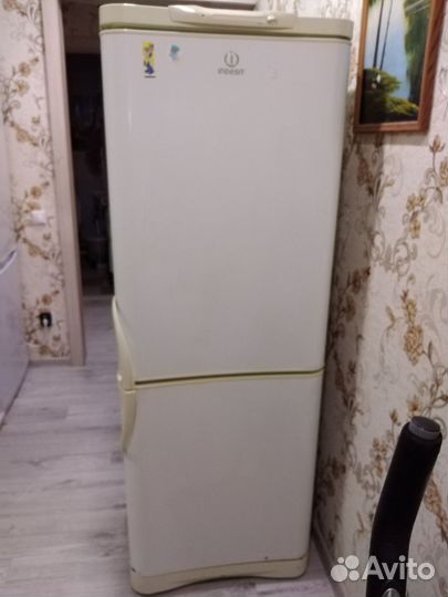 Холодильник