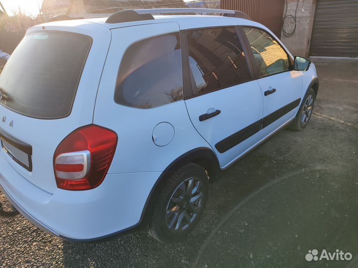 ВАЗ Granta Cross 1.6 МТ, 2023, 22 500 км