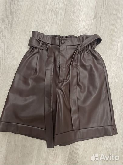 Шорты женские кожаные (эко) lime