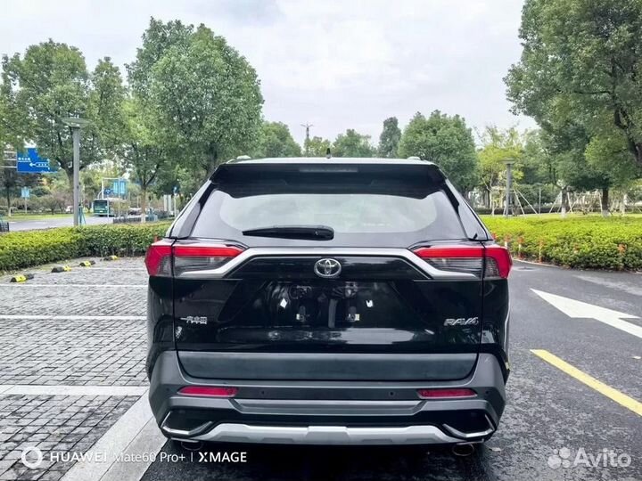 Toyota RAV4 2.0 CVT, 2021, 8 675 км