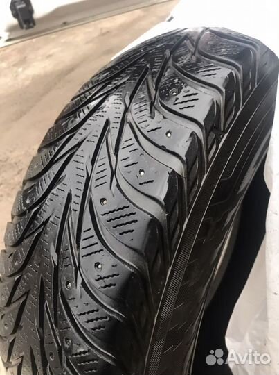 Yokohama IceGuard Stud IG65 225/65 R17