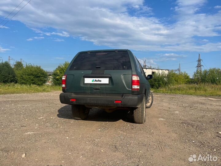 Nissan Pathfinder 3.3 AT, 1999, 326 142 км