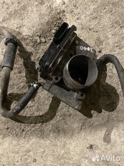 Дроссельная заслонка mazda 3 BL 1.6