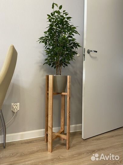 Подставка для цветов напольная