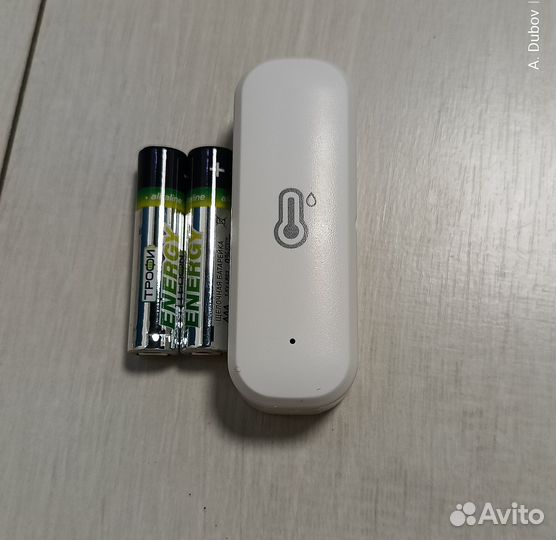 Датчик температуры и влажности Tuya WiFi / Zigbee