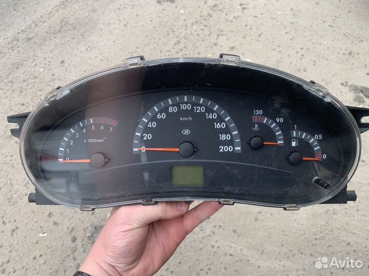 Приборная панель Калина 1