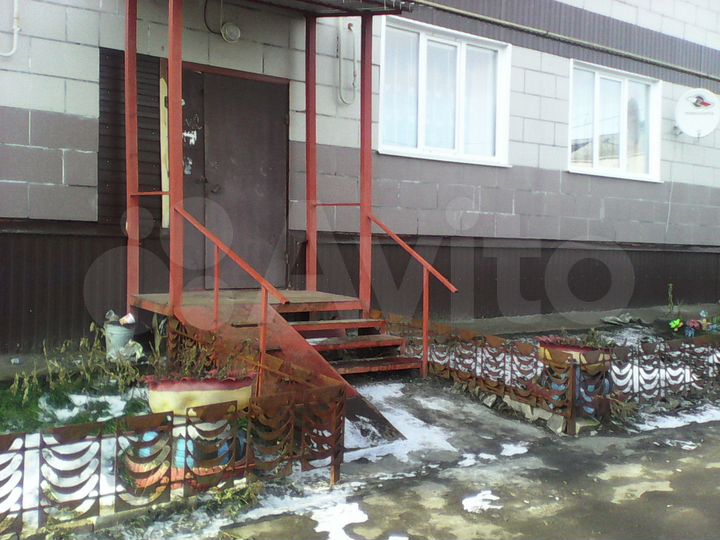 3-к. квартира, 90,4 м², 2/2 эт.