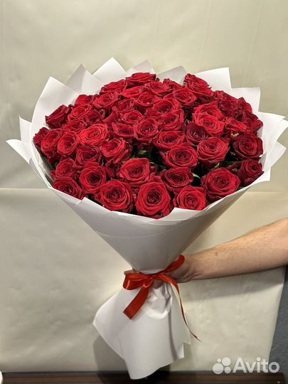 Красные розы