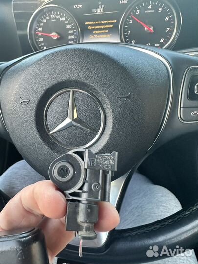 Продаю передний датчик удара Мерседес w213