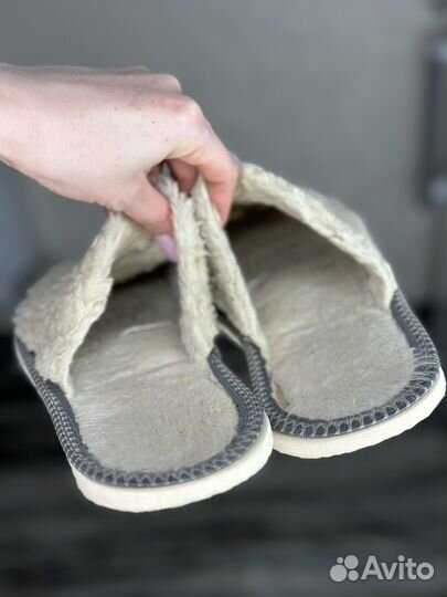 Женские домашние тапочки