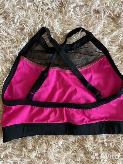 Спортивные вещи женские