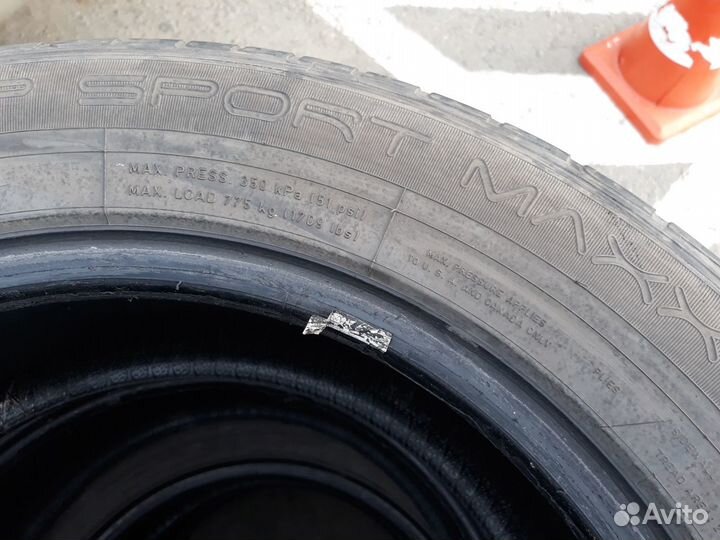 Dunlop Sport Maxx RT 225/60 R17