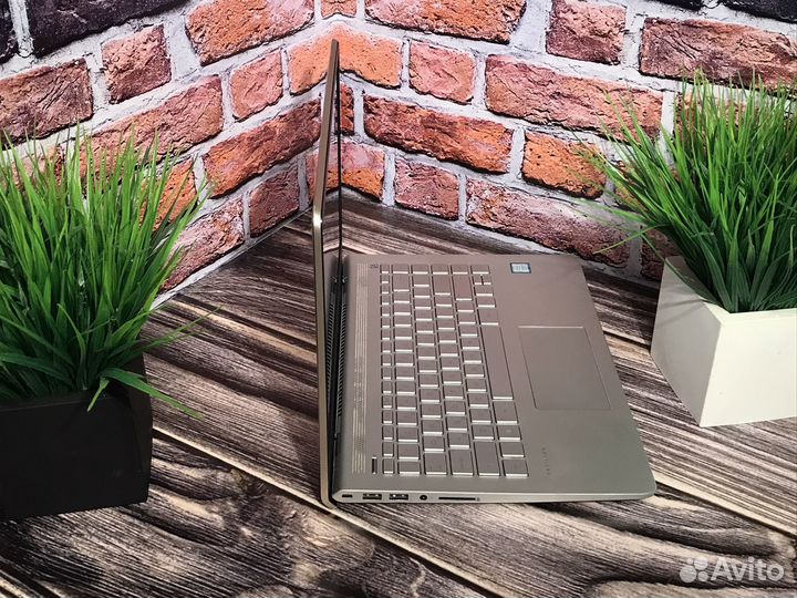 Мощный ноутбук HP SSD/Full HD/6gb/Core i3-7100U