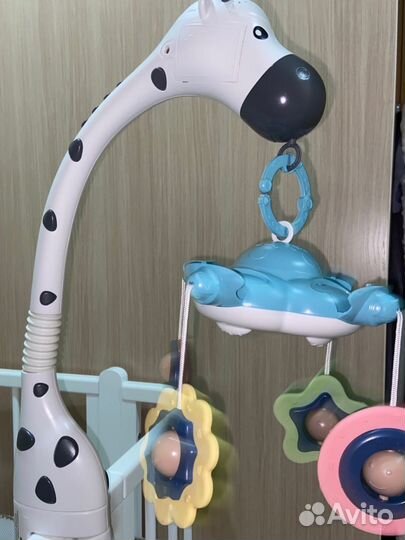 Мобиль на кроватку Zeimas с пультом