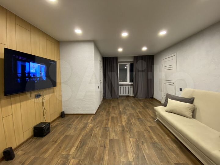 2-к. квартира, 44 м², 5/5 эт.