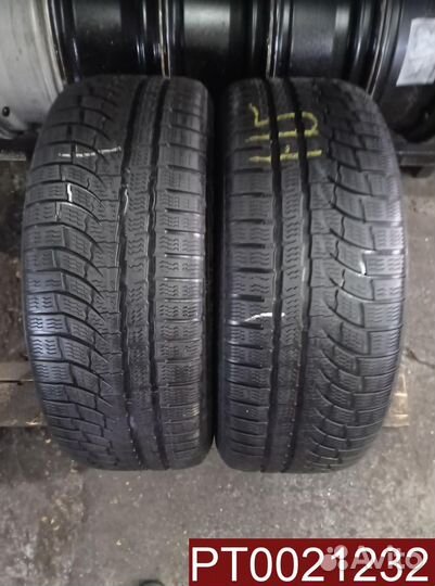 Nokian Tyres WR A4 225/55 R17 98H