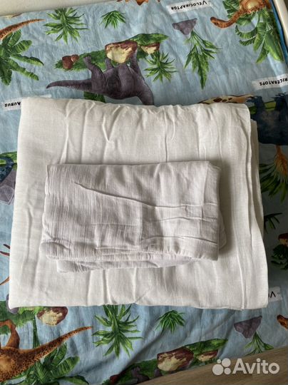 Бортики в детскую кроватку с одеялом