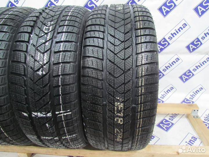 Pirelli Winter Sottozero 3 225/40 R19 и 255/35 R19 93H