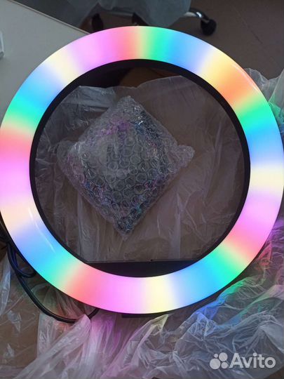 Кольцевая лампа со штативом